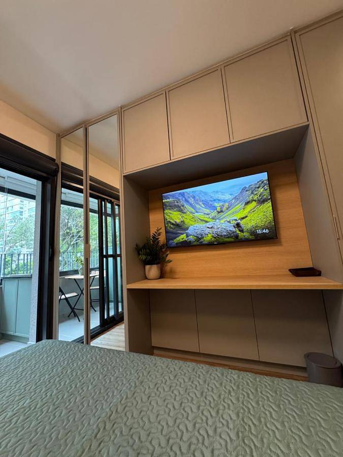 Casas e apartamentos de temporada para 2 pessoas, com balcão e vista na Liberdade