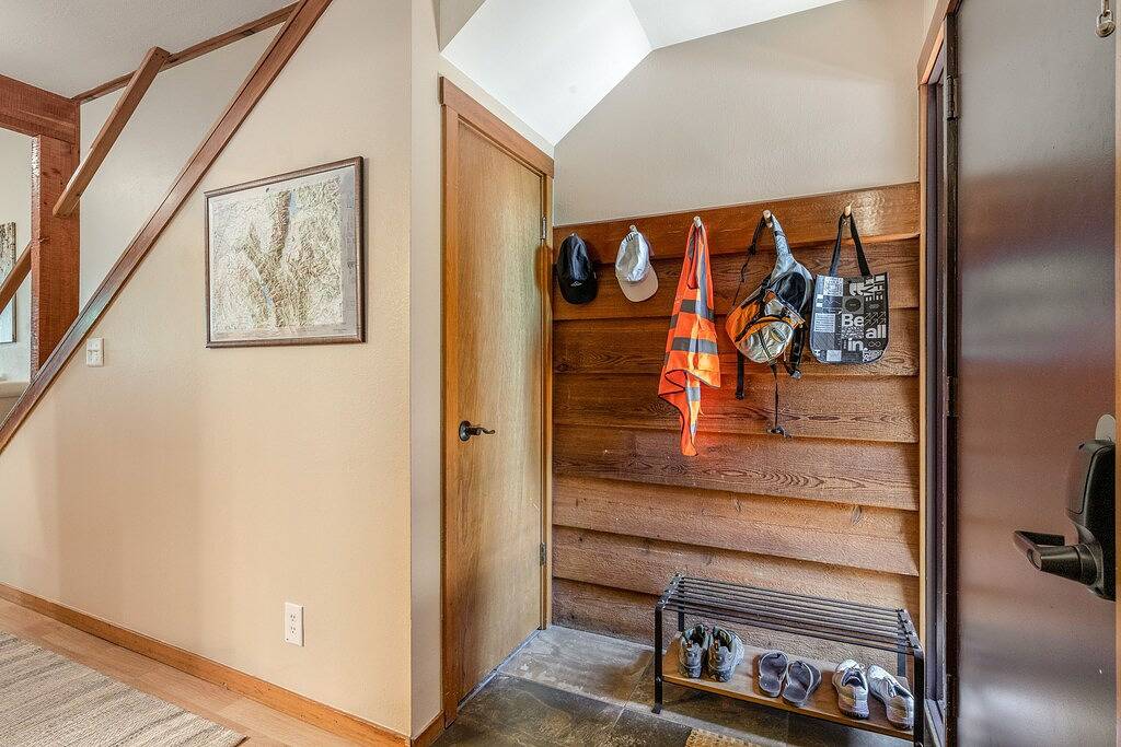 Ganze Wohnung, Fantastic, central condo with full kitchen & mountain views from the balcony in Moose Wilson Road, Grand Teton Nationalpark