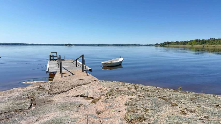 Vma945 Köping - Avhulta Gård 1 in Köping, Mälaren