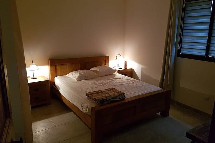 Gîte pour 6 personnes, avec terrasse, animaux acceptés à Le Cailar - 2