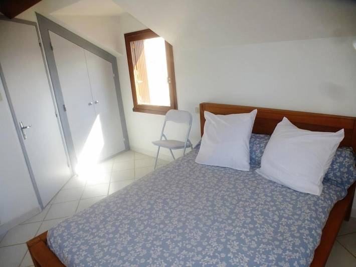 Location de vacances pour 6 personnes, avec terrasse et vue, animaux acceptés à Montjaux - 3