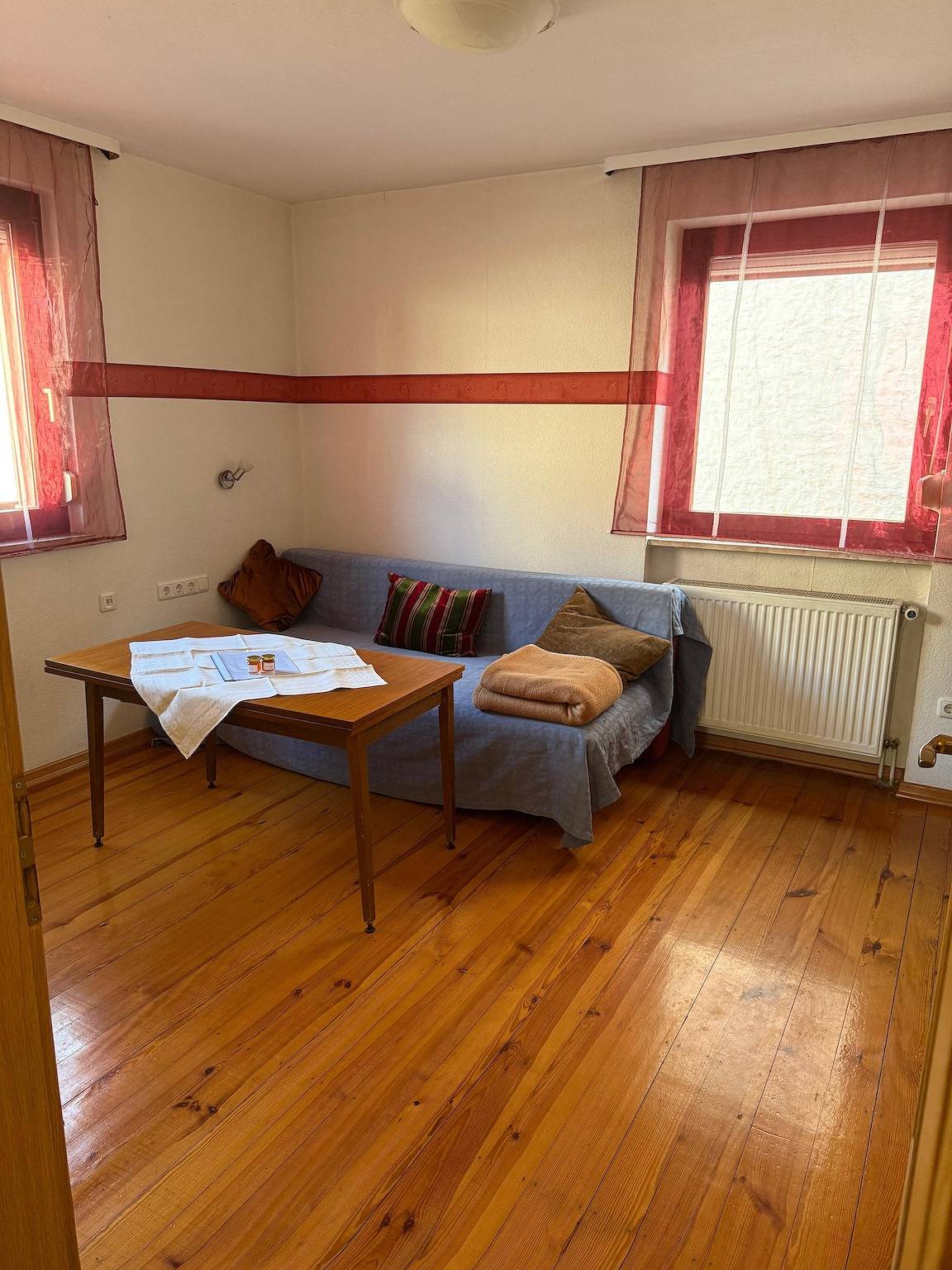 Ganze Wohnung, Apartment 'Wohnung Neubeck' mit privatem Garten in Dorfprozelten, Taubertal