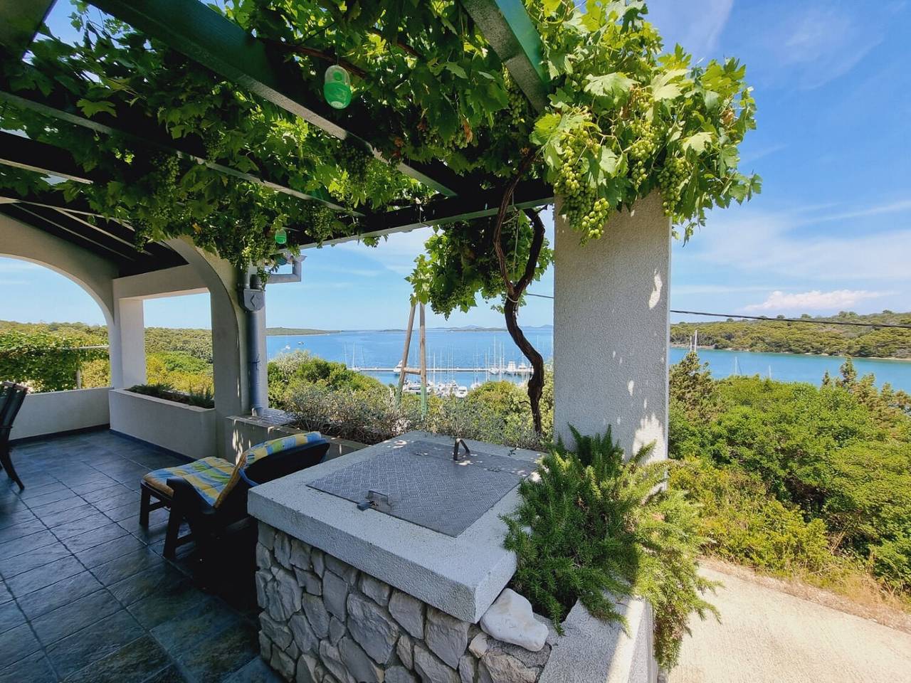House Mirta in Veli Rat, Dugi Otok