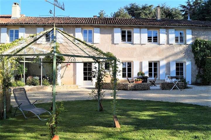 Location de vacances pour 10 personnes, avec jardin à Aslonnes - 3