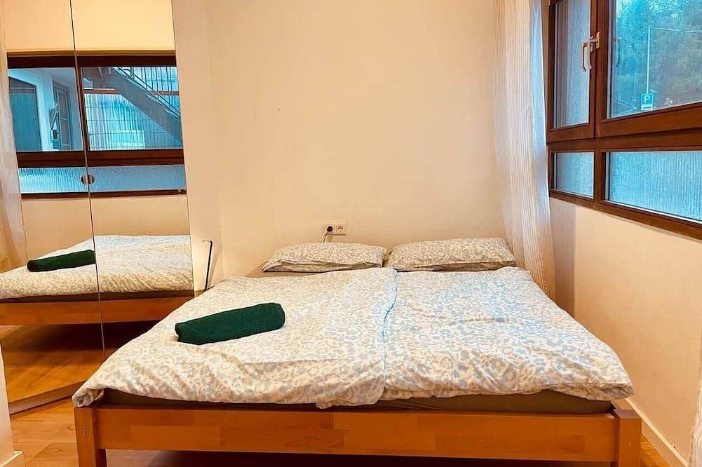 Ganze Wohnung, Odw homes - Funktionale Monteurwohnung mit Terasse in Weinheim, Kurpfalz