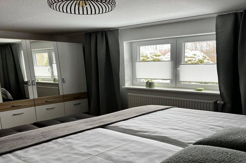 Ganze Wohnung, Ferienwohnung An der Okerpromenade - Ferienwohnung an der Okerpromenade (2 in Goslar, Harzvorland