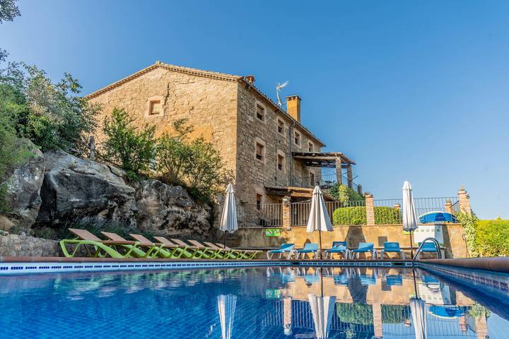 Casa rural para 6 personas, con jardín, Familias con niños en Solsonés - 2