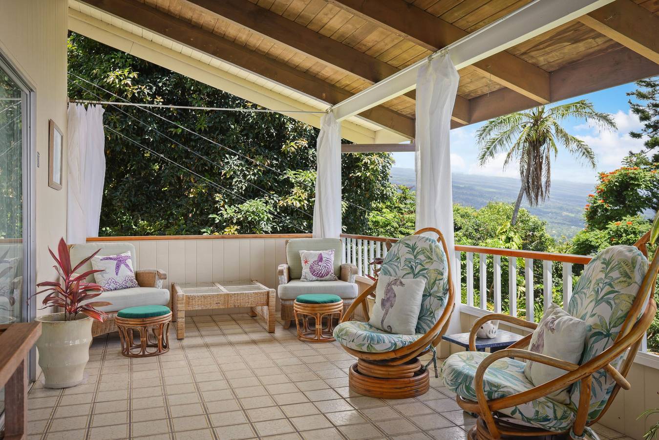 Hale Mauka in Captain Cook in Kealakekua, Island of Hawaii