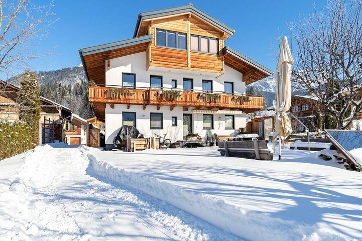 Ferienwohnung für 4 Personen, mit Balkon in Saalfelden am Steinernen Meer