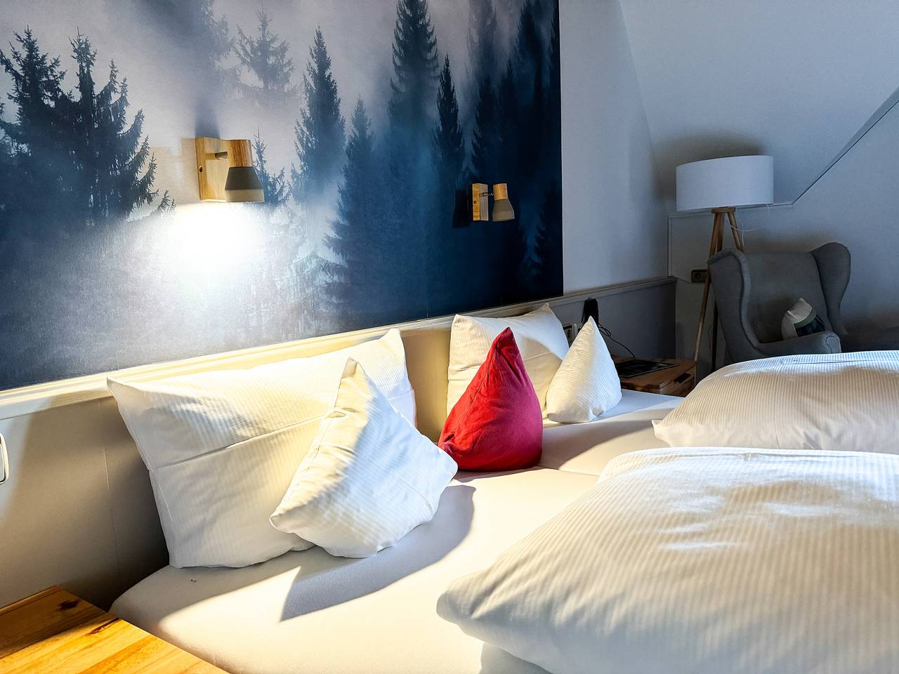 Landgasthof Jostalstüble - Einzelzimmer, 22qm, mit Du/Wc und Balkon in Jostal, Titisee-Neustadt
