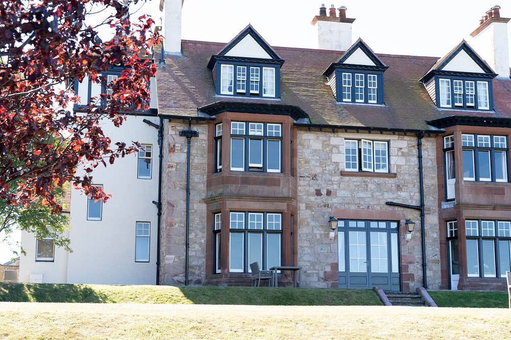 Holiday Home for 12 People in North Berwick, Edinburgh and Lothian