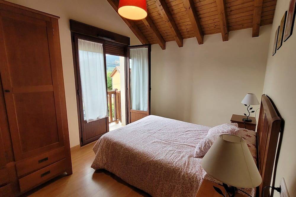 Casa Matias Holiday Home for 6 people in Parres, Costa Verde (Spain)