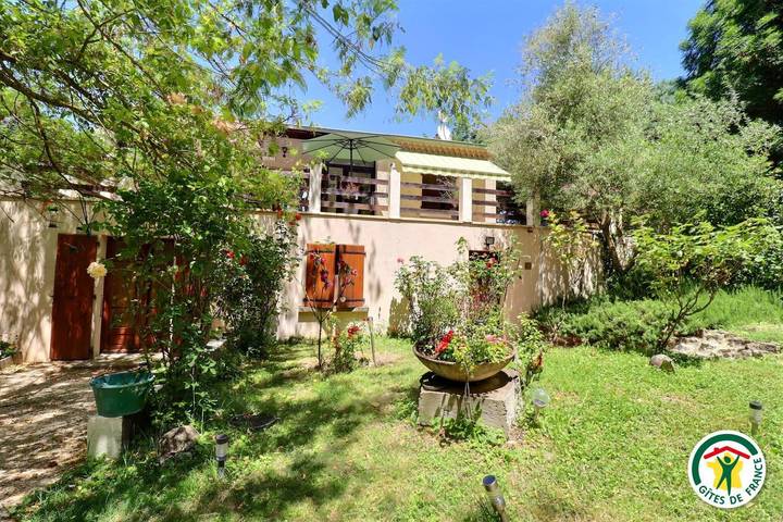 Casa de huéspedes para 4 personas, con jardín y terraza - 1