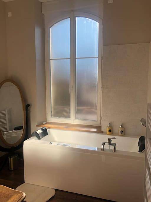 Appartement entier, Appartement de caractère in Mirecourt, Neufchâteau