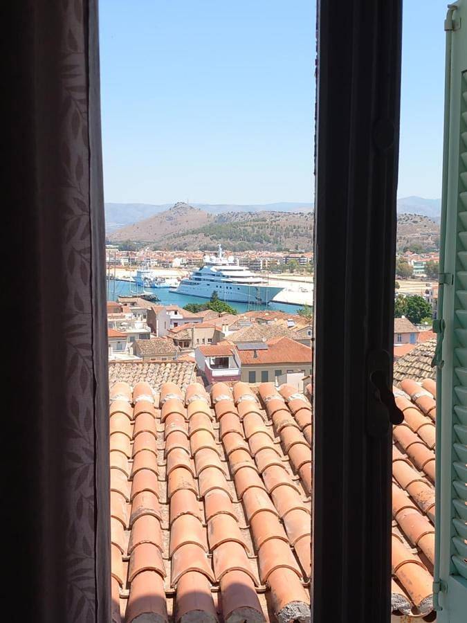 Ferienwohnung für 4 Personen, mit Ausblick und Terrasse in Nafplio