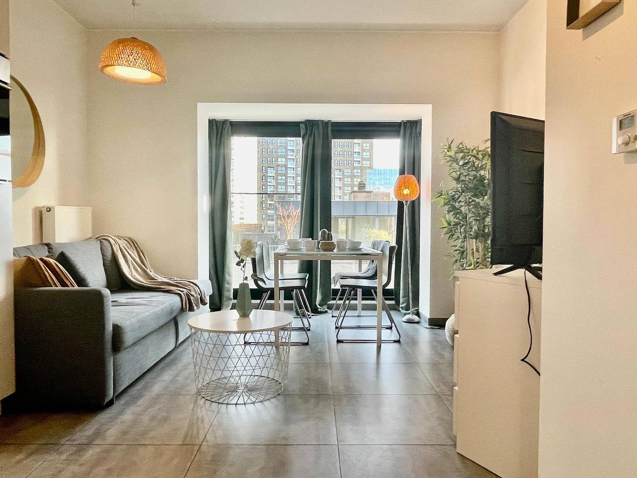 Apartamento entero, Suite en Amberes cerca de Meir Shops in Amberes, Región de Amberes