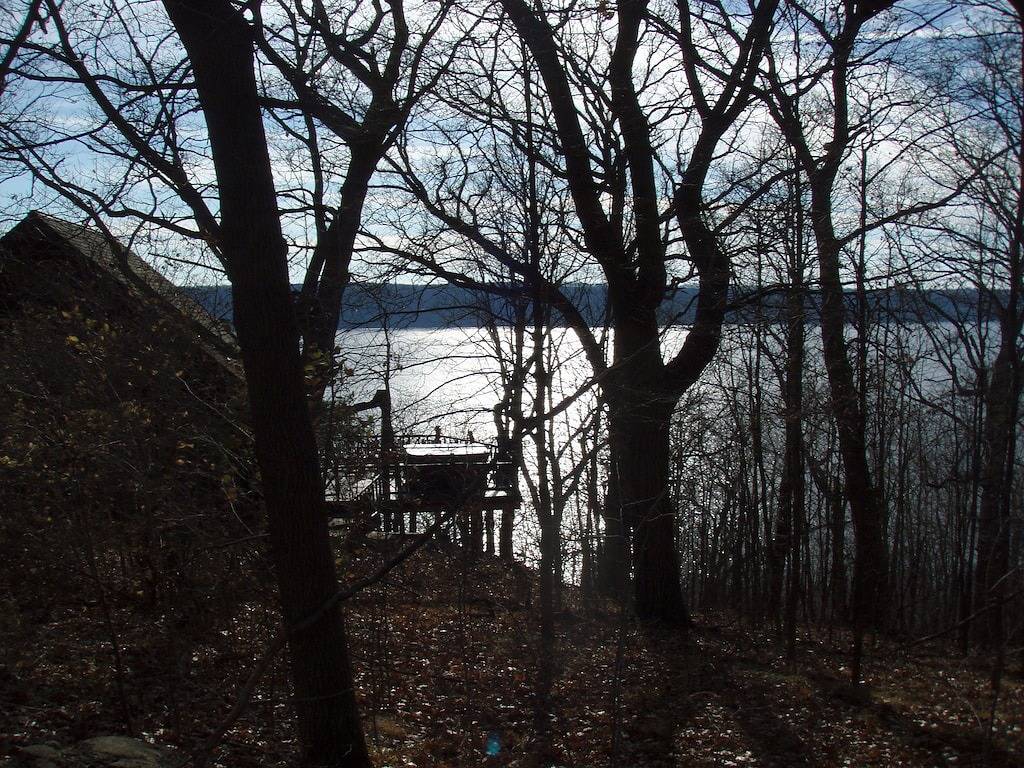 40 Hektar großen, bewaldeten Retreat Blick auf den Lake Pepin mit Lakefront in Pierce County (WI)