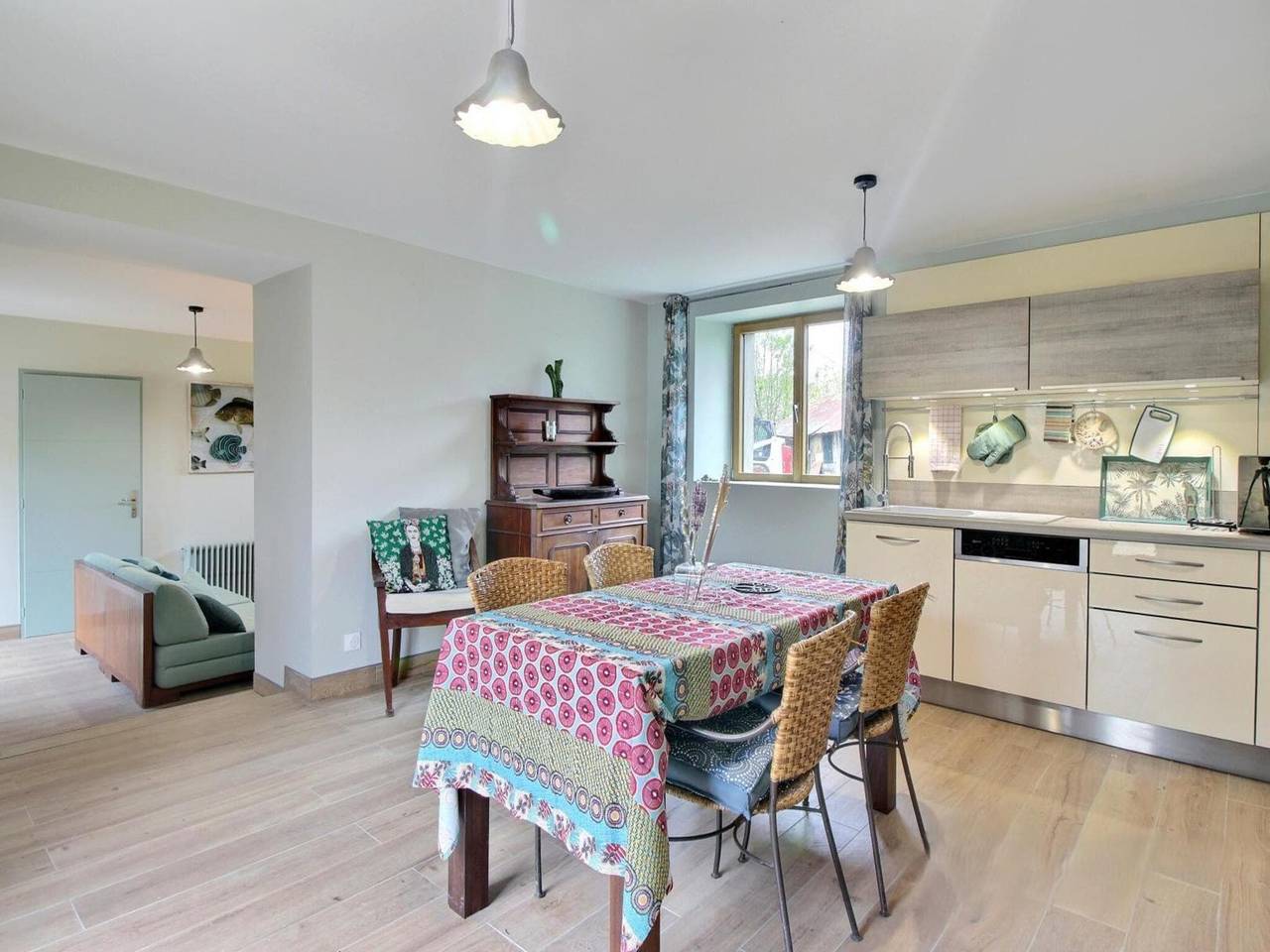 Atemberaubendes Ferienhaus in Neulliac in Neulliac, Pontivy und Umgebung