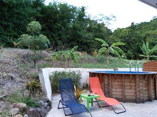 Maison d’hôte pour 2 personnes, avec piscine ainsi que jardin et vue à Deshaies - 4