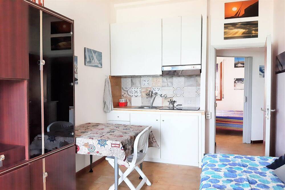 Apartamento entero, Apartamento en la costa de Marche con vistas in Marotta, Valle del Metauro