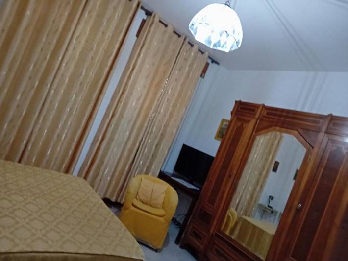 B&b per 3 persone, con Terrazza e Giardino nonché Panorama a Corridonia