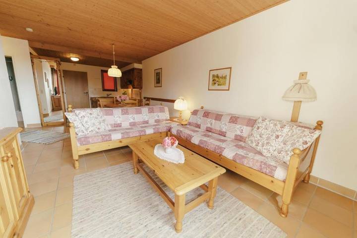 Ferienwohnung für 2 Personen, mit Balkon und Seeblick
