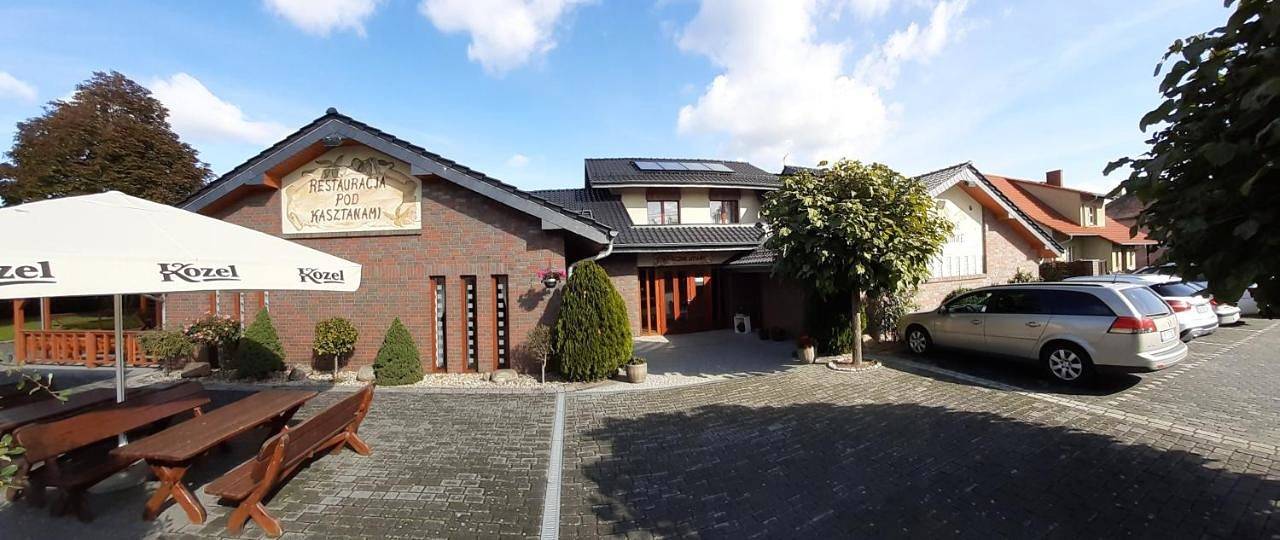 Twin Room with Shared Bathroom in Opole, Region Opole