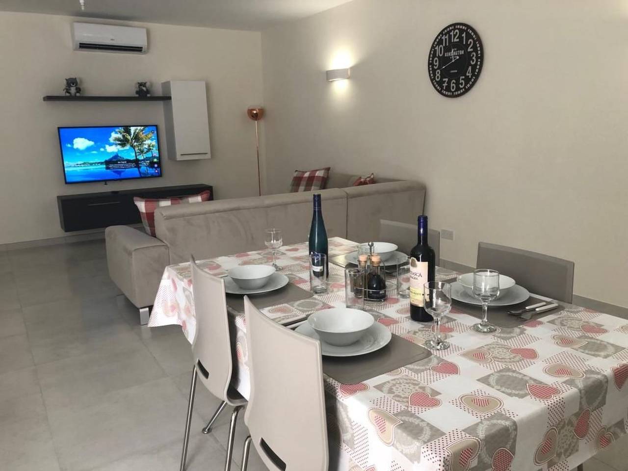 Appartement entier, 3. Appartement mit Meerblick in Strandnähe in Marsaskala, Île de Malte