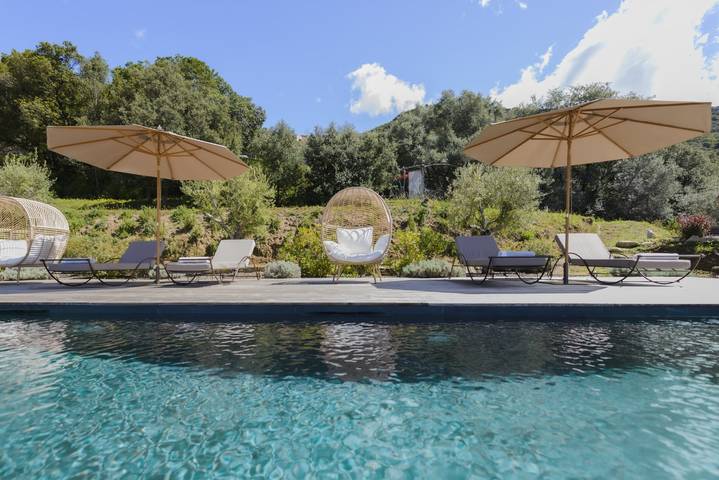 Chambre d’hôte pour 2 personnes, avec jacuzzi ainsi que piscine et jardin en Corse-du-Sud - 3