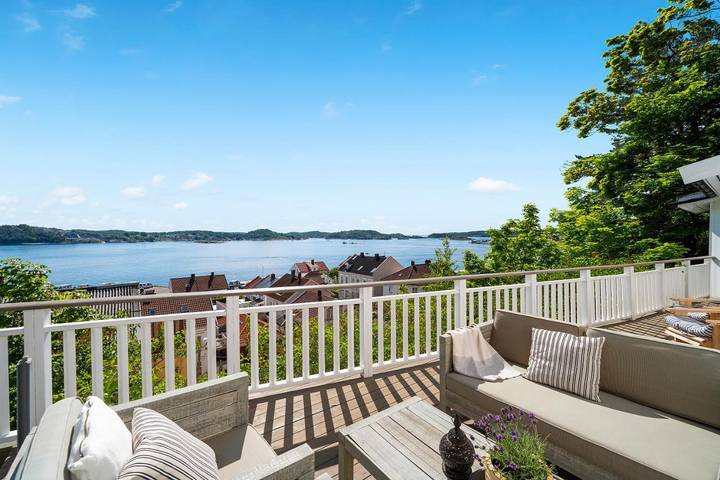 Ferienhaus für 6 Personen, mit Balkon und Terrasse sowie Ausblick