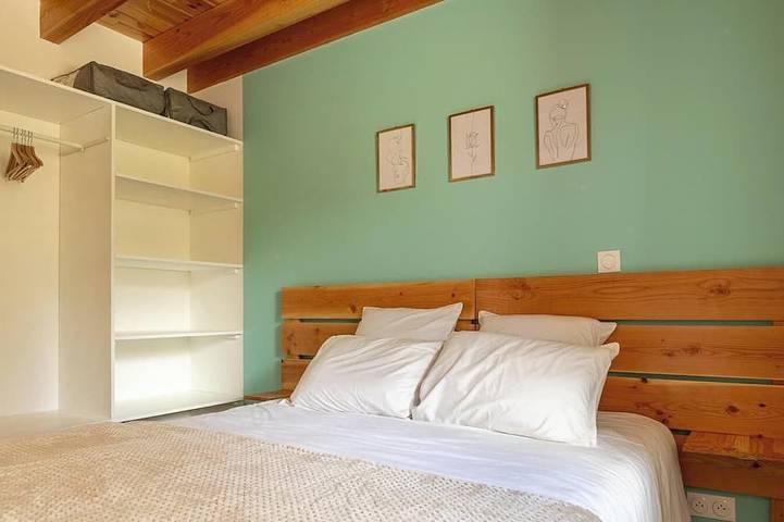Location de vacances pour 10 personnes, avec balcon et jardin à Gelles - 4