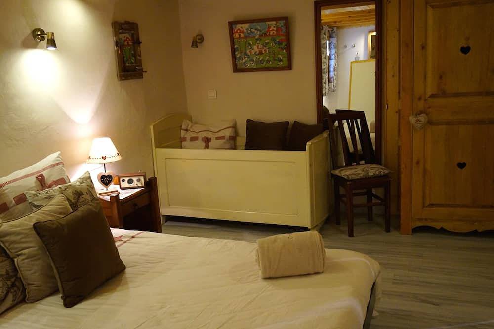 Chalet L'Ancetre - Les prix indiqués sont sur une base indépendante. in Morzine, Les Portes du Soleil