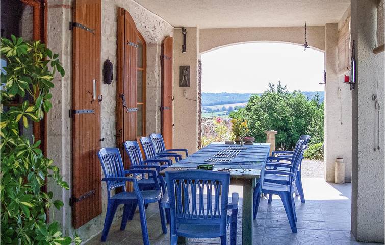 Apartamento familiar con piscina y jardín, a 2 km de Dondas in Cauzac, Quercy