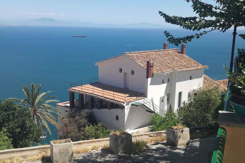 Mamma Wanda Seaview Home - Amalfi Coast in Vietri sul Mare, Amalfiküste
