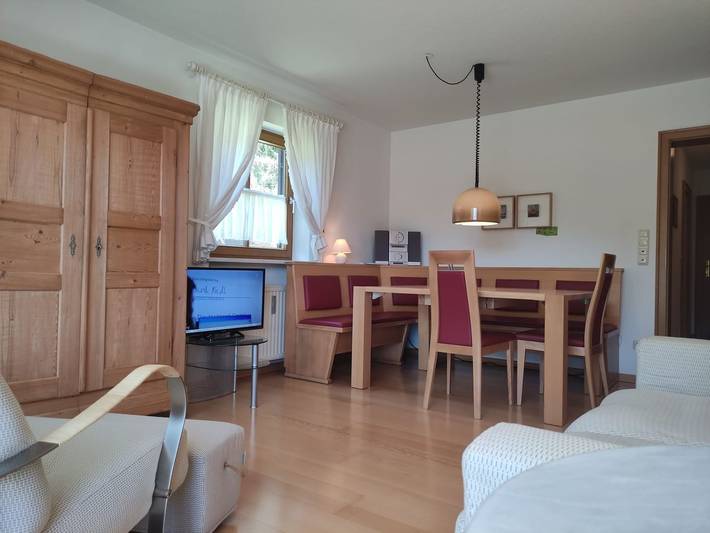 Ganze Wohnung, Ferienwohnung für 4 Personen mit Terrasse in Oberreute, Bayerisch Schwaben