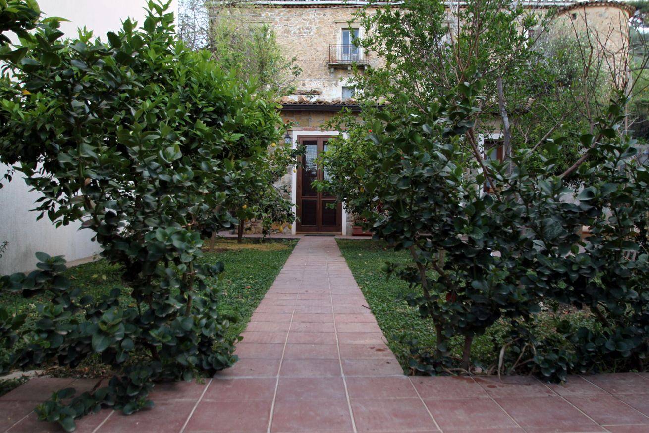 Appartamento intero, Casa Lucia – Appartamento Vista Mare nella Marina di Santo Stefano di Camastra in Santo Stefano di Camastra, Provincia di Messina
