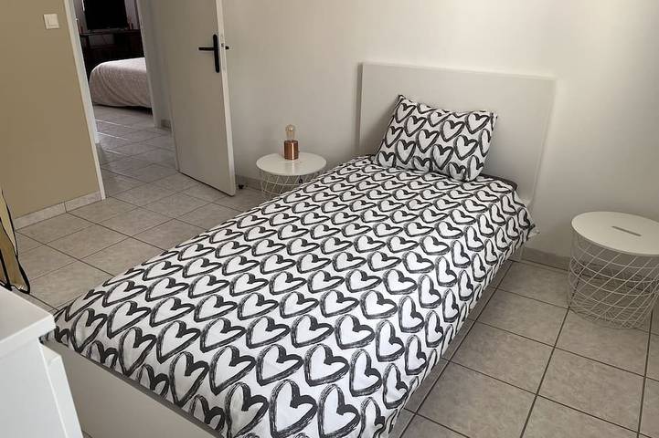 Location de vacances pour 7 personnes, avec terrasse et jardin, animaux acceptés à Cuxac-d'Aude - 4