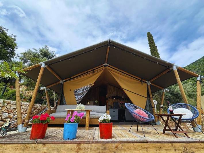 Camping für 5 Personen, mit Ausblick und Garten in Griechenland
