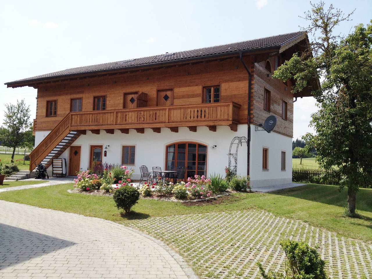 Wimmerhof - Ferienwohnung "Langbürgner See", 74 qm Erdgeschoss, 2 separate Schlafzimmer in Höslwang, Chiemsee