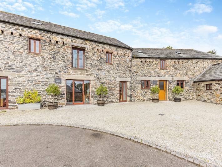 Cottage for 8 people, with garden in Cornwall