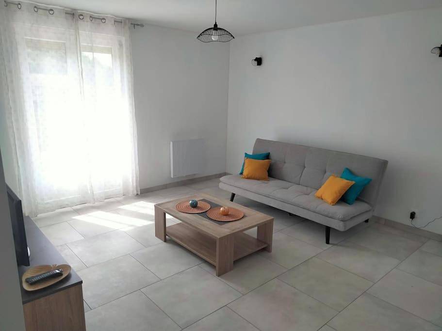 Jolie maison rénovée avec espace vert in Thonnance-lès-Joinville, Haute-Marne