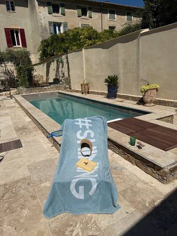 Gite dans les vignes Abtrus Au Mas Des Armouriers, avec piscine