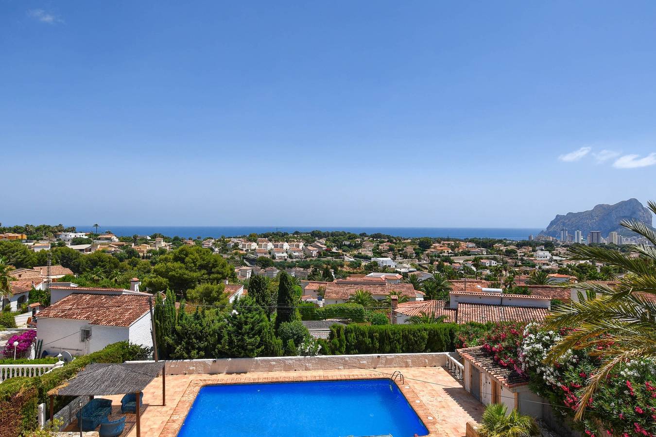 Villa 'La Perla Calpe Seaview' met Uitzicht op Zee, Wifi en Airconditioning in Gran Sol, Calpe