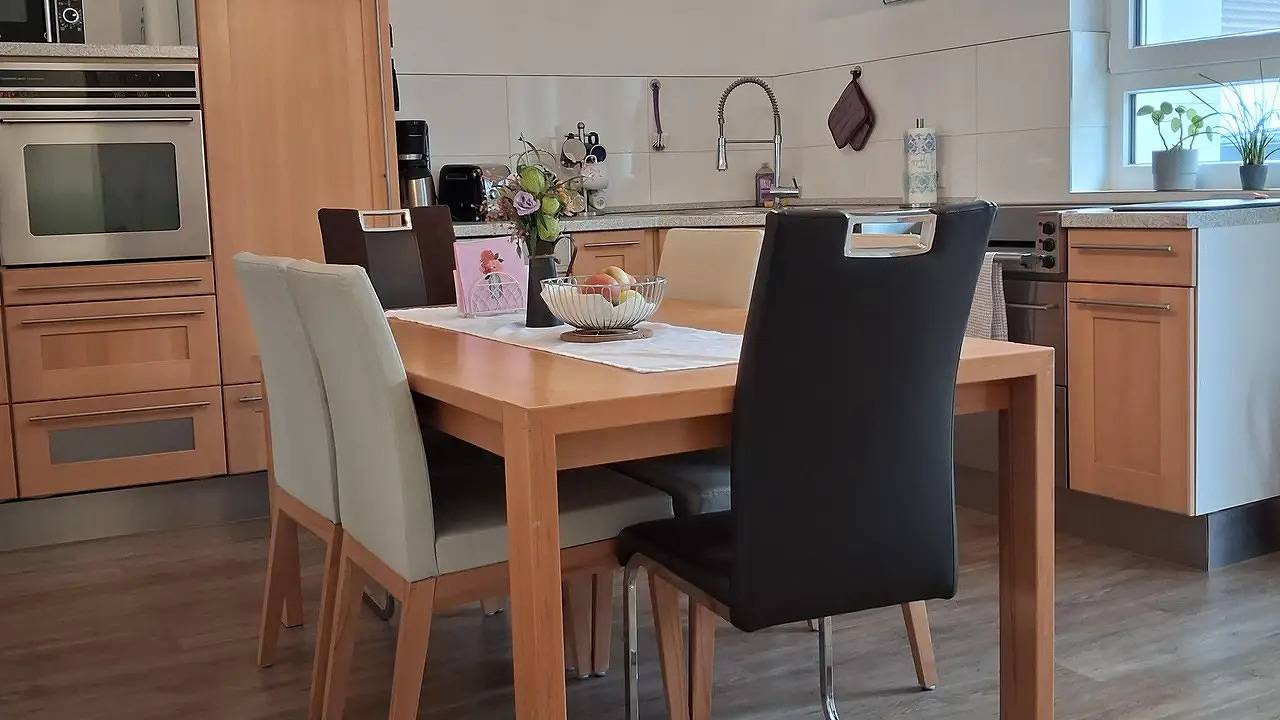 Ganze Ferienwohnung, Ferienwohnung für 6 Personen (120 m²) in Stadt Bad Neuenahr-Ahrweiler in Ahrweiler, Bad Neuenahr