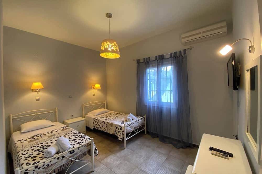 Liza Vacation House in Kavos, Corfu