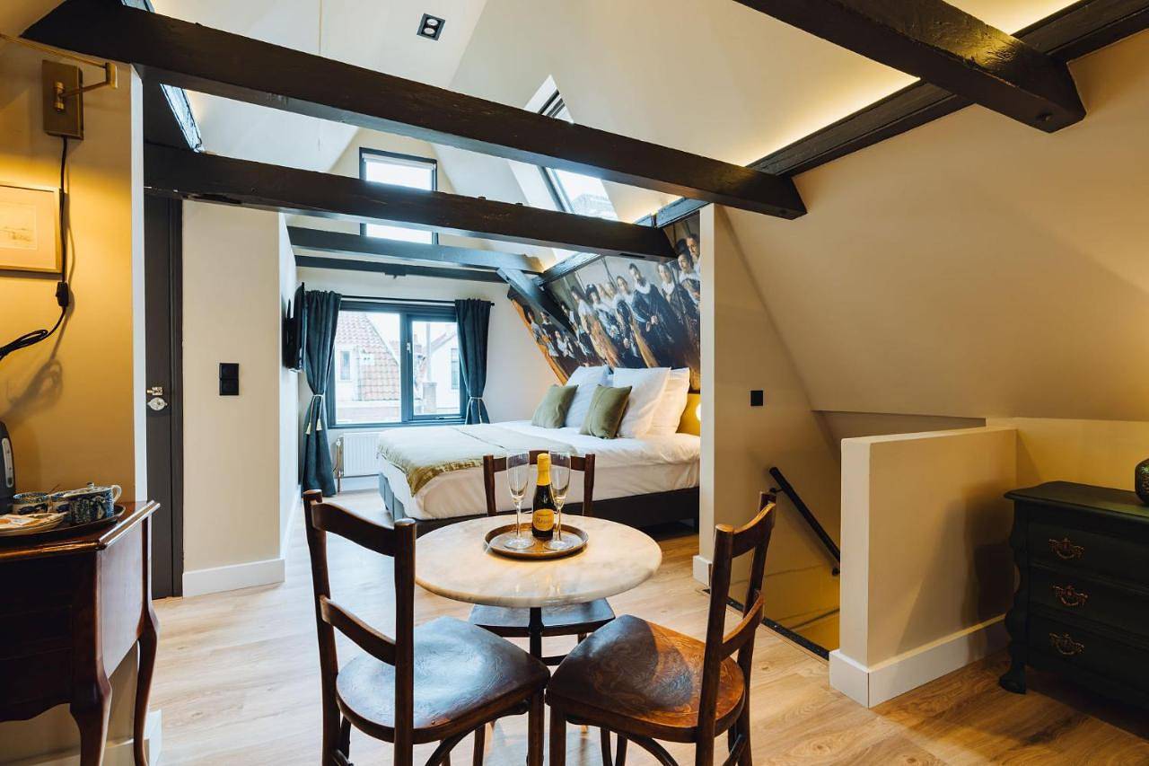 King Room with Balcony in Haarlem, Mer du Nord Pays-Bas