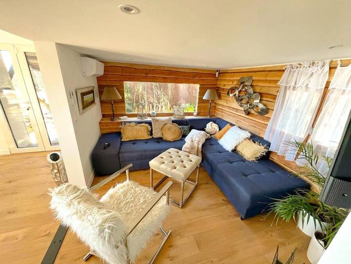 Camping pour 6 personnes, avec Terrasse et Jardin ainsi que Piscine et Vue