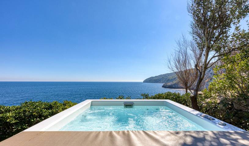 Romantisches Steinhäuschen, Whirlpool & Super-Wlan in Spiaggia del Ciolo, Gagliano del Capo