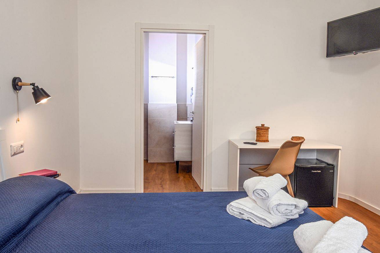 My Holiday Olbia Rooms & Lounge - Room 1 by Rentbeat in Olbia, Costa Smeralda