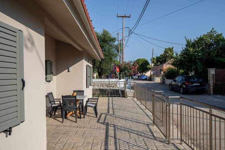 Hütte für 5 Personen, mit Garten und Balkon in Griechenland - 2